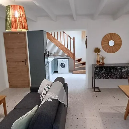 Дом отдыха Maison De Pecheur Renovee A Deux Pas Du Port *