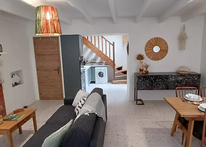Dom wakacyjny Maison De Pecheur Renovee A Deux Pas Du Port *